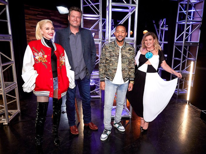 Gwen Stefani & Coaches During Knockout Rounds