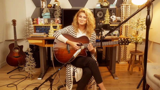 Tori Kelly