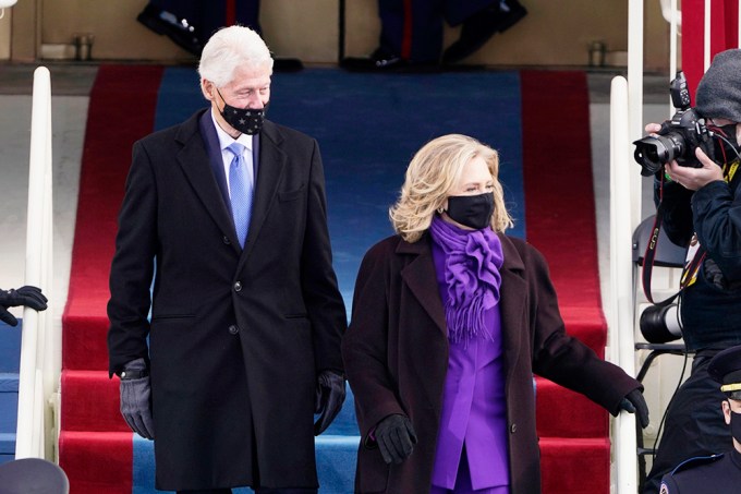 The Clintons Arrive