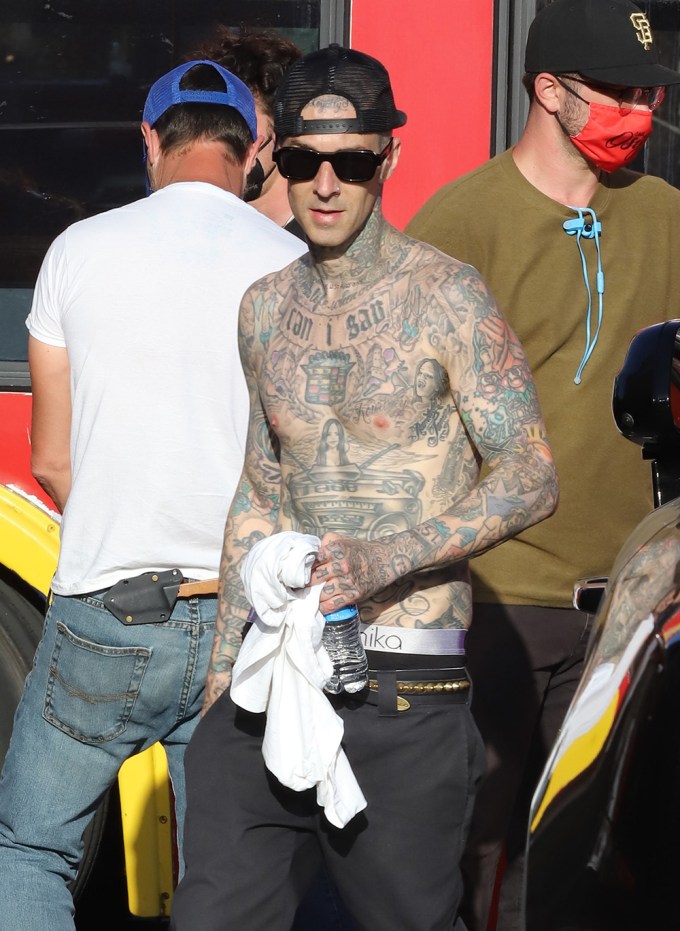 Travis Barker Debuts ‘Kourtney’ Tattoo