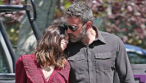 Ana de Armas Amy Winehouse You Sent Me Flying Video