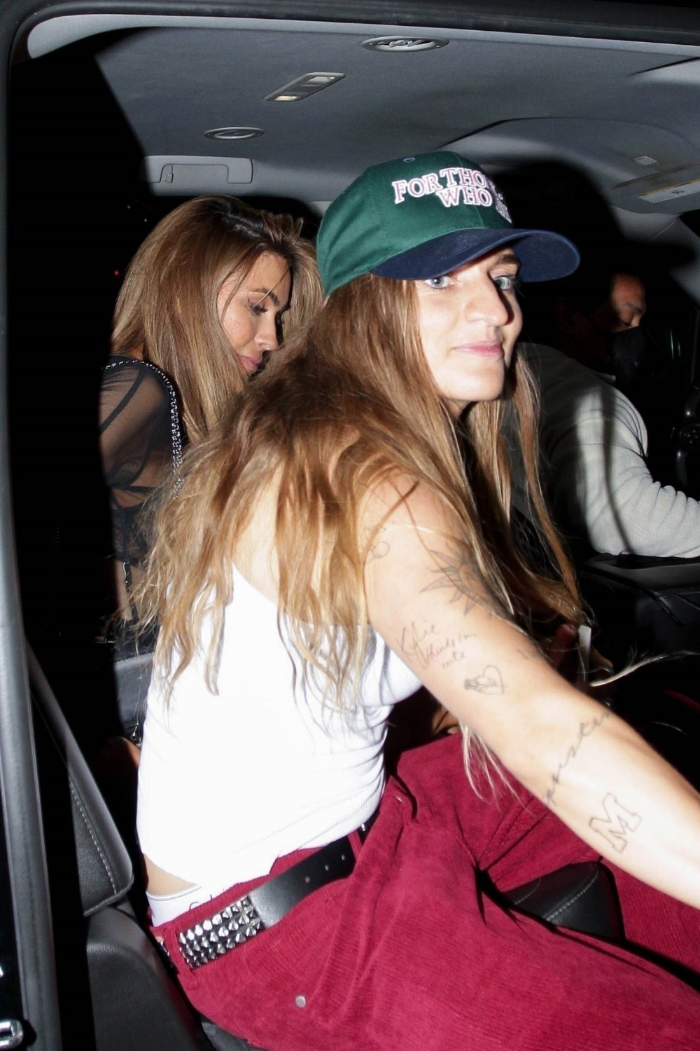 *EXCLUSIVE* West Hollywood, CA  - Selling Sunset star Christelle Stause and girlfriend G flip were seen leaving the Abbey after packing PDA. They spent over 4 hours partying and enjoying each other’s company until around 2 am before leaving together in a black suburban.

Pictured: Chrishell Stause

BACKGRID USA 6 MAY 2022 

BYLINE MUST READ: Jvshvisions / BACKGRID

USA: +1 310 798 9111 / usasales@backgrid.com

UK: +44 208 344 2007 / uksales@backgrid.com

*UK Clients - Pictures Containing Children
Please Pixelate Face Prior To Publication*