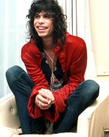 Steven Tyler
Various