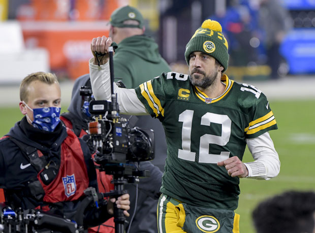 Shailene Woodley Aaron Rodgers Jeopardy