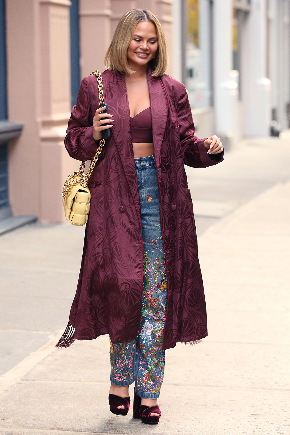 Chrissy Teigen is spotted in a Bordeaux embroidered coat and matching bra, embroidered jeans, crushed velvet platform heels and yellow quilted bag at Material Good in New York City.

Pictured: Chrissy Teigen
Ref: SPL5270646 281021 NON-EXCLUSIVE
Picture by: Christopher Peterson / SplashNews.com

Splash News and Pictures
USA: +1 310-525-5808
London: +44 (0)20 8126 1009
Berlin: +49 175 3764 166
photodesk@splashnews.com

World Rights