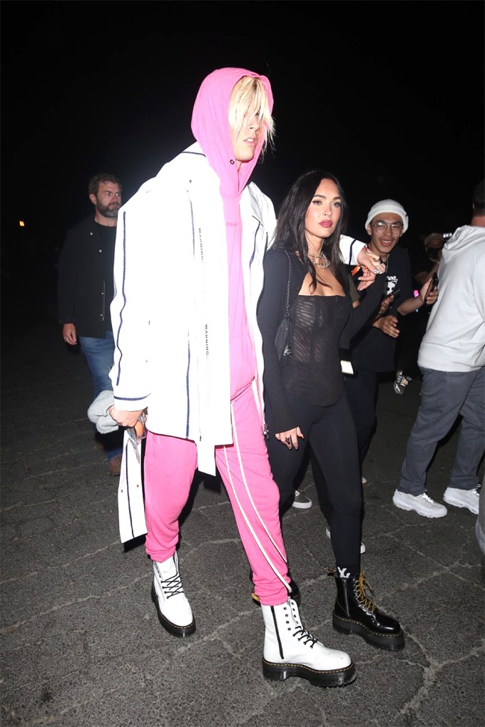 Megan Fox & Machine Gun Kelly walking