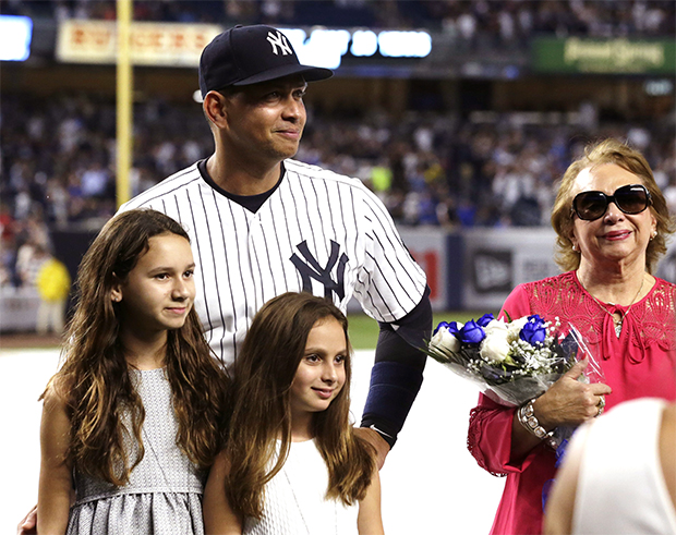 Alex Rodriguez and daughters