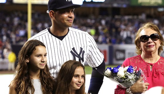Alex Rodriguez & daughters
