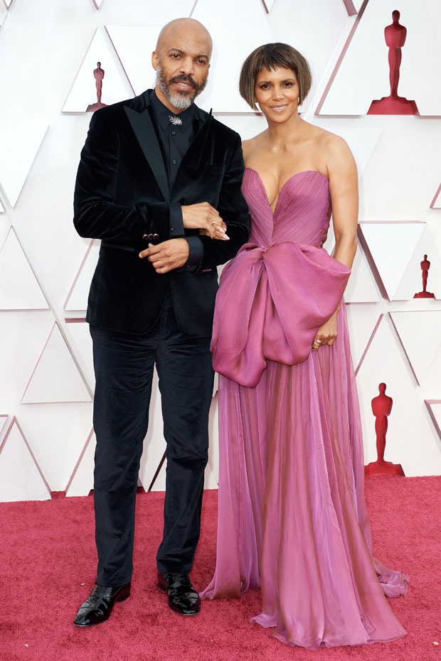 Halle Berry, Van Hunt