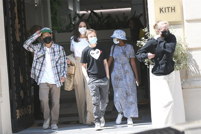 Angelina Jolie & Kids Shop in Paris