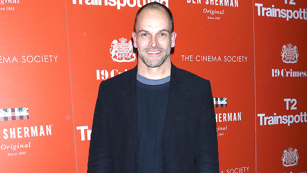 Jonny Lee Miller