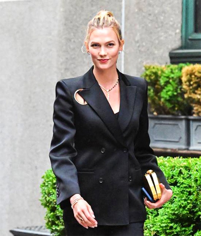 Karlie Kloss rocks Bvlgari’s Serpanti jewelry