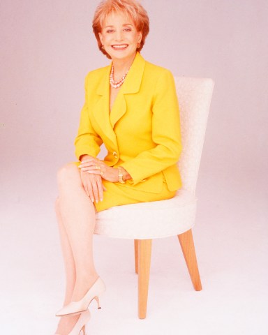 THE VIEW, Barbara Walters, 1997-. photo: Andrew Eccles / © ABC / Courtesy: Everett Collection