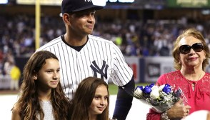 alex rodriguez and his daughters