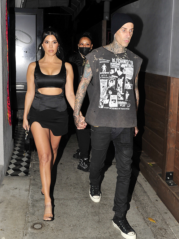 kourtney kardashian travis barker