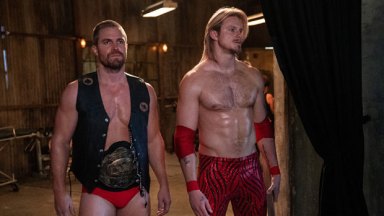 Stephen Amell Alexander Ludwig