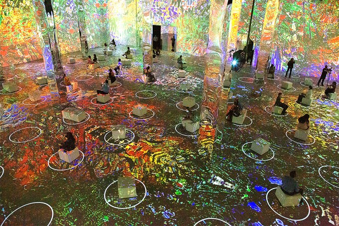 Immersive Van Gogh Exhibit Los Angeles