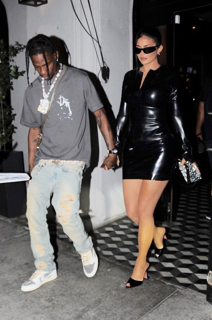 Kylie Jenner & Travis Scott Leave Craig’s