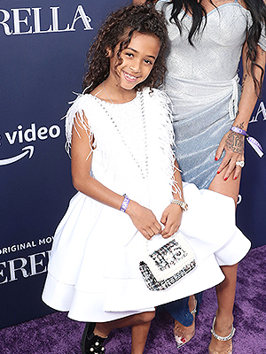 Nia Guzman and Royalty Brown