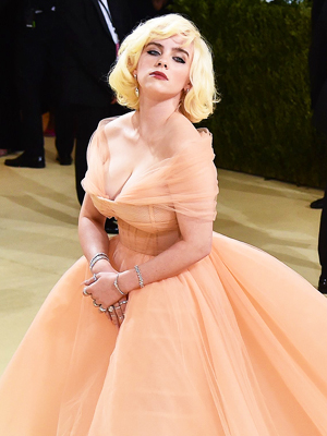 Met gala, billie eilish