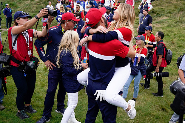 paulina gretzky dustin johnson