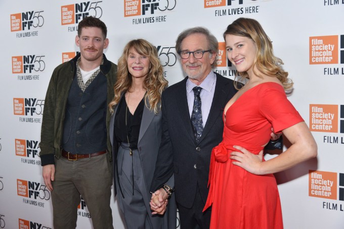 Steven Spielberg Gathers His Family at the ‘Spielberg’ Premiere in 2017