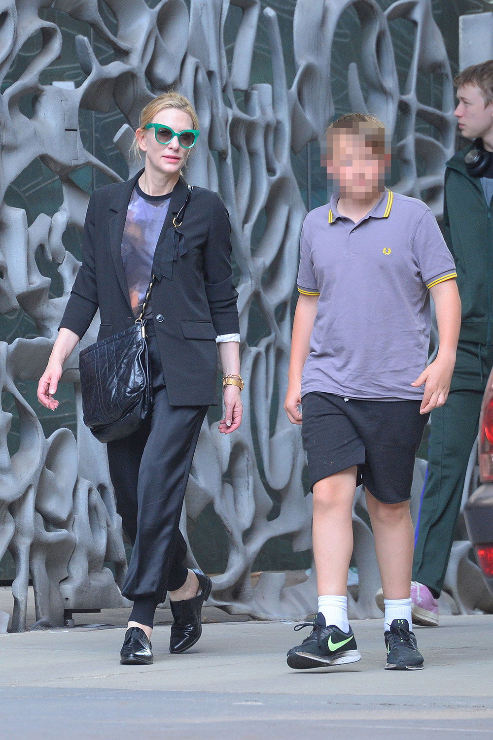 **USE CHILD PIXELATED IMAGES IF YOUR TERRITORY REQUIRES IT**

Cate Blanchett and Andrew Upton walk with their three children in New York City today.

Pictured: Cate Blanchett,Roman Robert Upton
Ref: SPL5108302 080819 NON-EXCLUSIVE
Picture by: SplashNews.com

Splash News and Pictures
USA: +1 310-525-5808
London: +44 (0)20 8126 1009
Berlin: +49 175 3764 166
photodesk@splashnews.com

World Rights