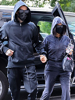 Kourtney Kardashian, Travis Barker