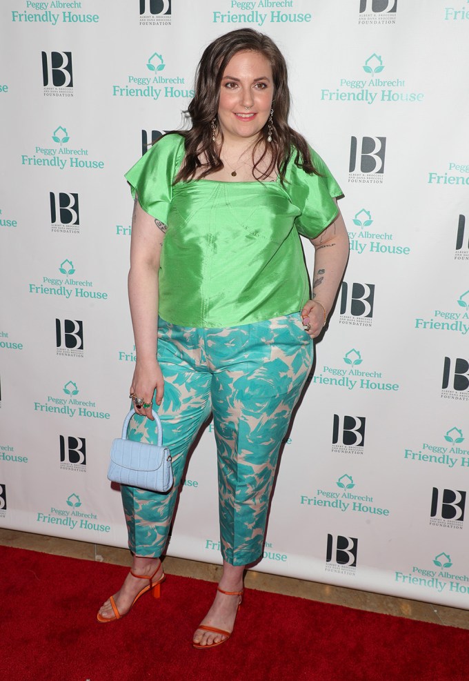 Lena Dunham At The 30th Annual Friendly House Awards