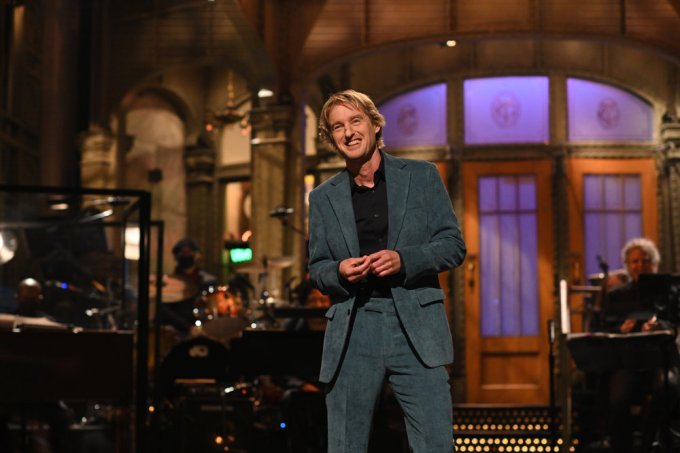 Owen Wilson opens the show