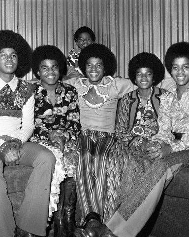 THE JACKSON 5
Various