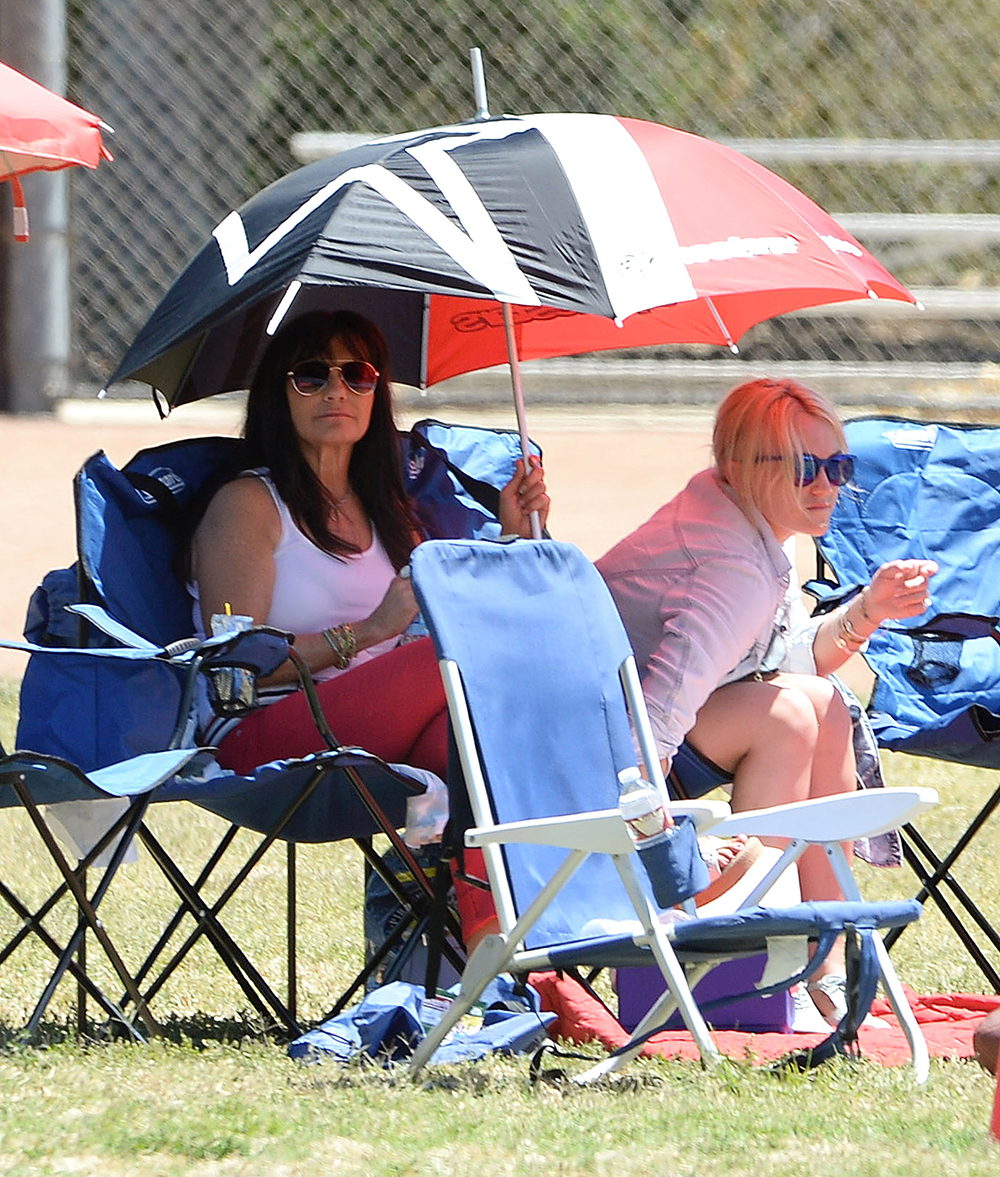 Britney Spears family out and about, Los Angeles, America - 02 May 2015