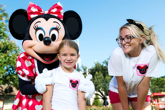 Jamie Lynn Spears & Daughter Maddie With Minnie