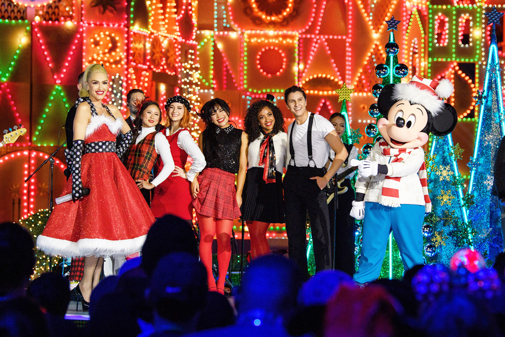 THE WONDERFUL WORLD OF DISNEY: MAGICAL HOLIDAY CELEBRATION - ABC is rockin’ around the Disney Parks Christmas trees for the sixth year in a row, when “The Wonderful World of Disney: Magical Holiday Celebration” airs SUNDAY, NOV. 28 (7:00-9:00 p.m. EST/PST). (Disney/Richard Harbaugh)
GWEN STEFANI, MICKEY MOUSE