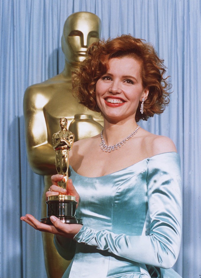 Geena Davis Shows Off Her Oscar