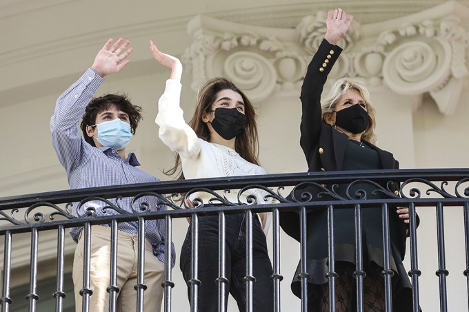 Joe Biden’s Family Waves