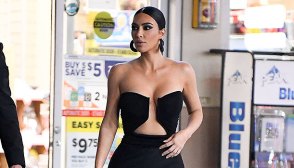 KIM KARDASHIAN