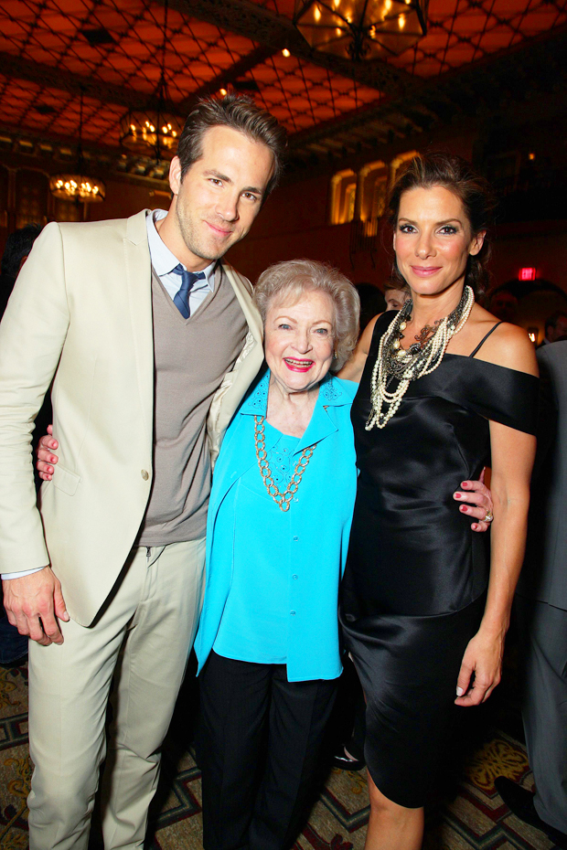 Ryan Reynolds, Betty White, Sandra Bullock