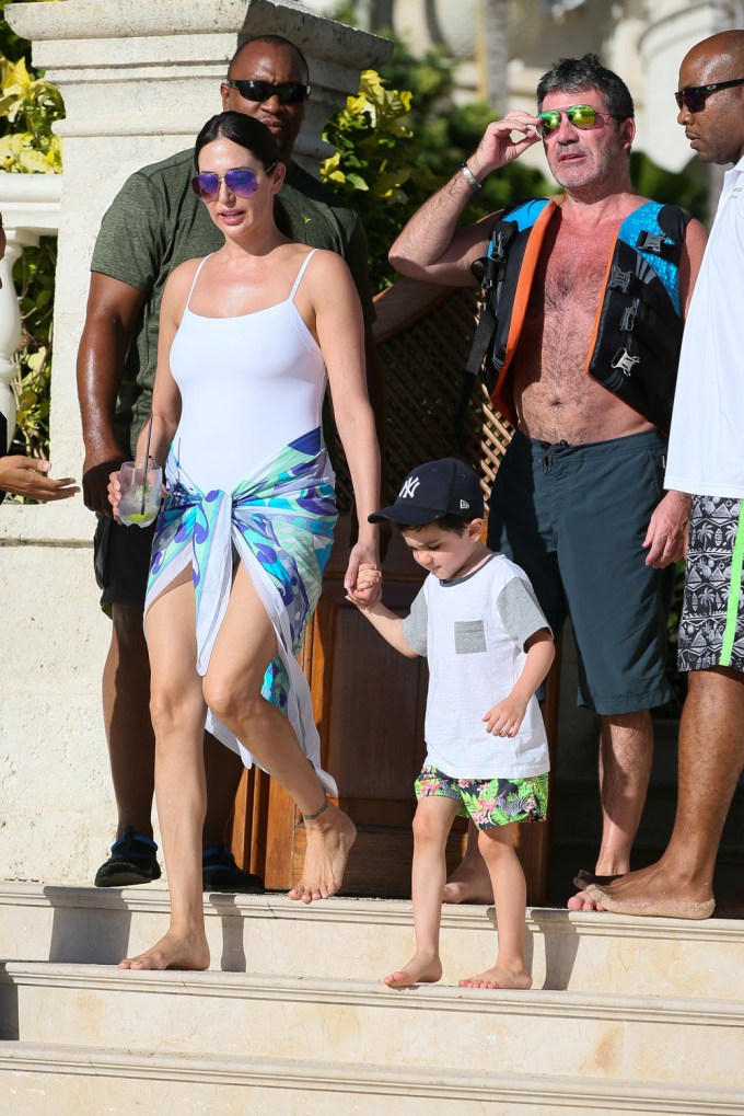 Simon Cowell & Lauren Silverman Go Swimming