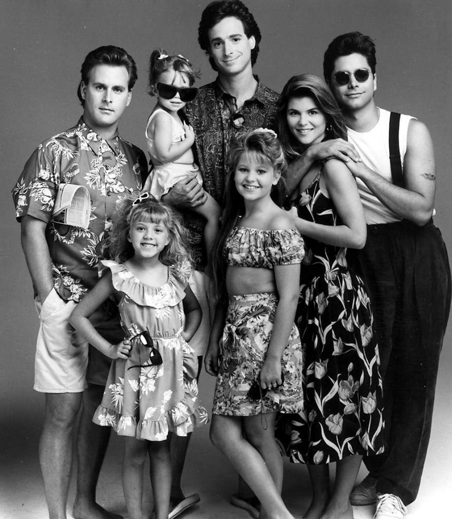 Editorial use only. No book cover usage.Mandatory Credit: Photo by Lorimar/Warner Bros/Kobal/Shutterstock (5884859t)David Coulier, Jodie Sweetin, Mary-Kate Olsen, Bob Saget, Candace Cameron, Lori Loughlin, John StamosFull House - 1989Lorimar/Warner BrosUSATV Portrait