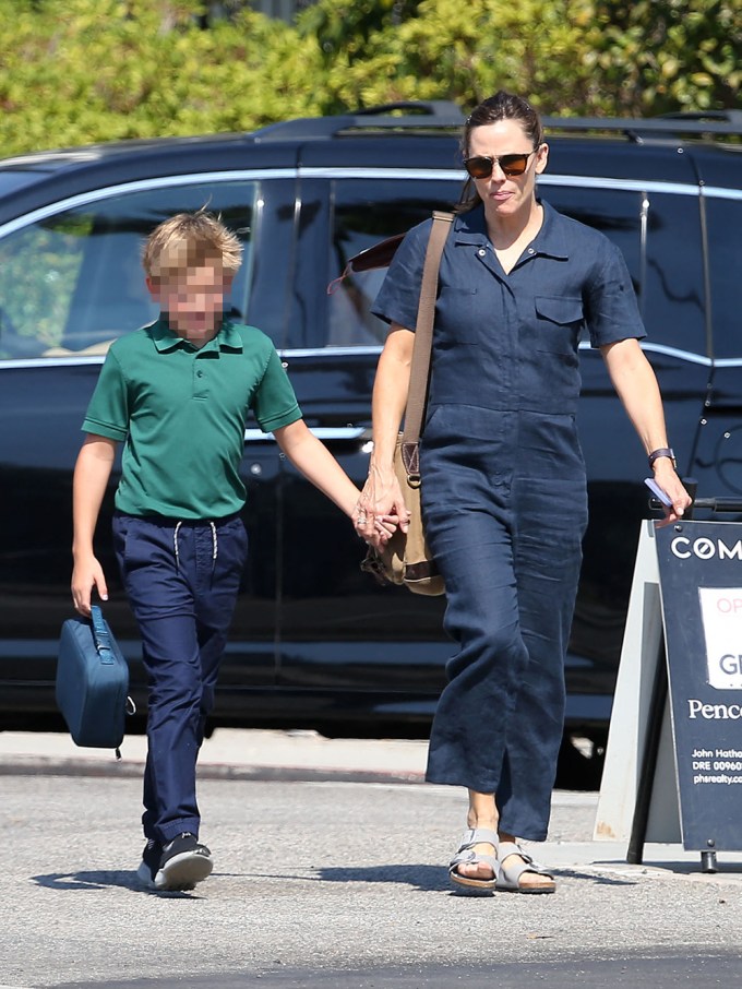 Jennifer Garner Holds Hands With Samuel