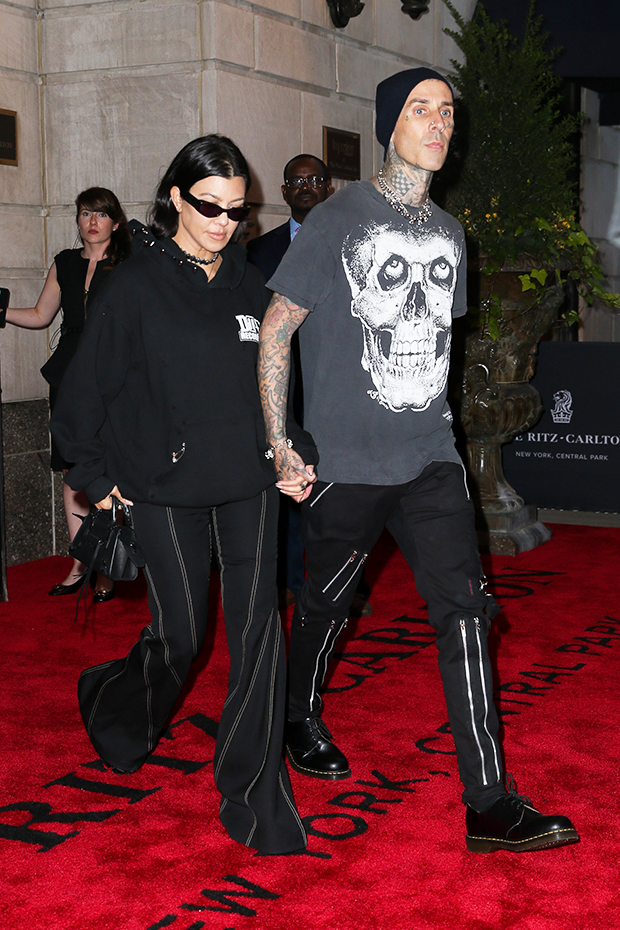 Kourtney Kardashian & Travis Barker