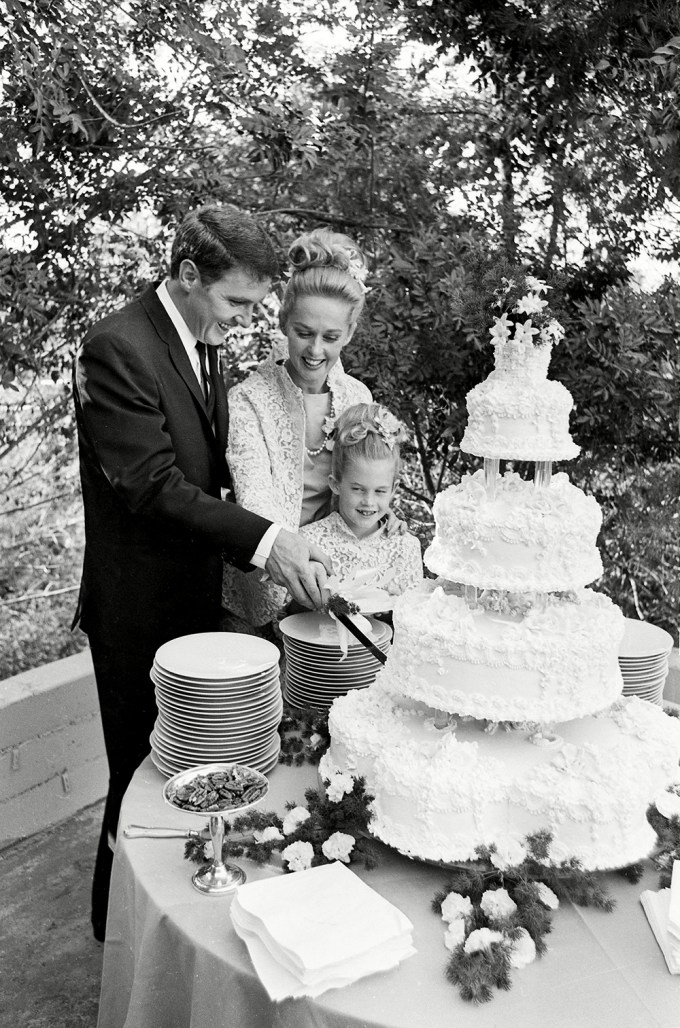 Tippi Hedren Marries Noel Marshall