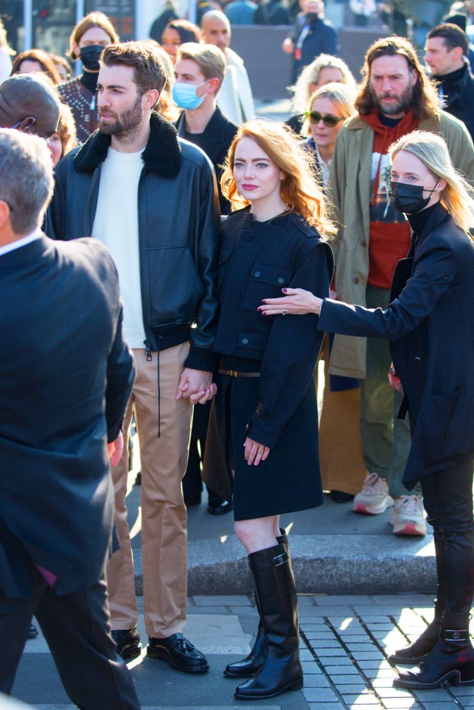 Emma Stone & Dave McCary outside