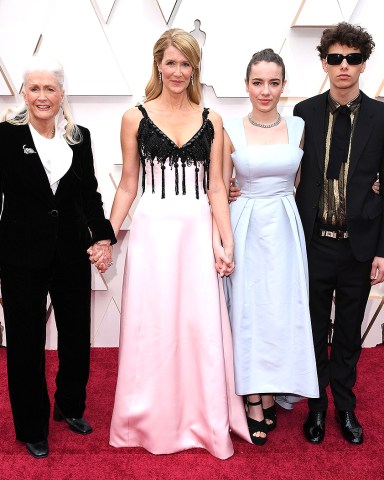 Diane Ladd, Laura Dern, Ellery Harper and Jaya Harper
92nd Annual Academy Awards, Arrivals, Los Angeles, USA - 09 Feb 2020