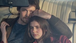 Joe Alwyn Alison Oliver