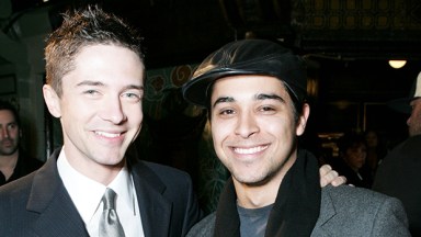 wilmer valderrama, topher grace