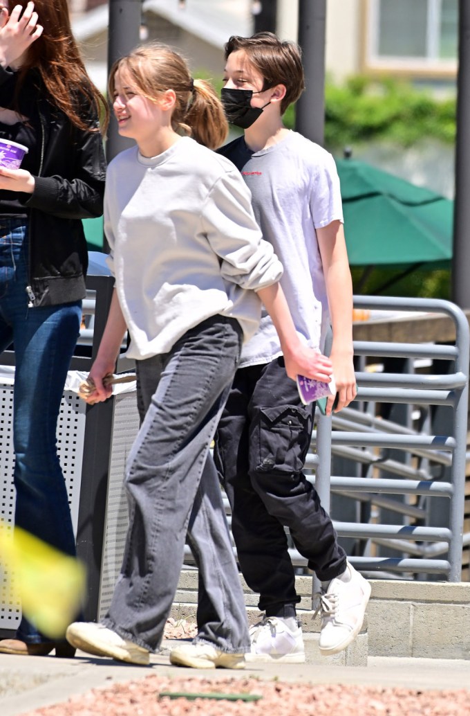 Vivienne & Knox Jolie-Pitt Grab Fro-Yo