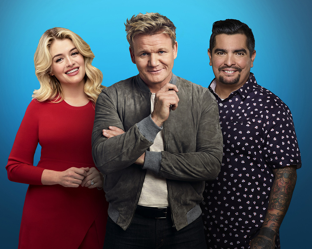 MASTERCHEF JUNIOR: Season 8:  L-R: Daphne Oz, Gordon Ramsay and Aarón Sánchez in MASTERTCHEF JUNIOR premiering Thursday, March 17 (8:00-9:00 PM ET/PT) on FOX: CR: FOX.