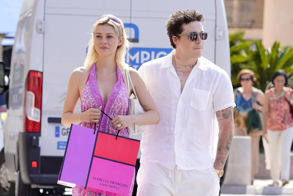 Brooklyn Beckham Nicola Peltz Hold Hands Vacation MEGA